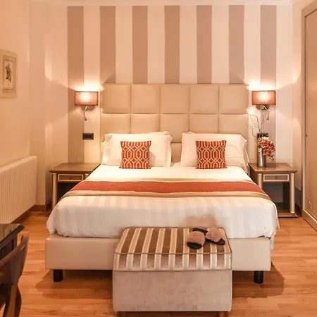 Jolanda Hotel