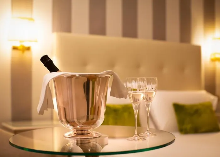 Hotel Jolanda