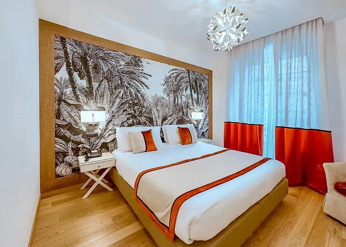 Jolanda Hotel 4*